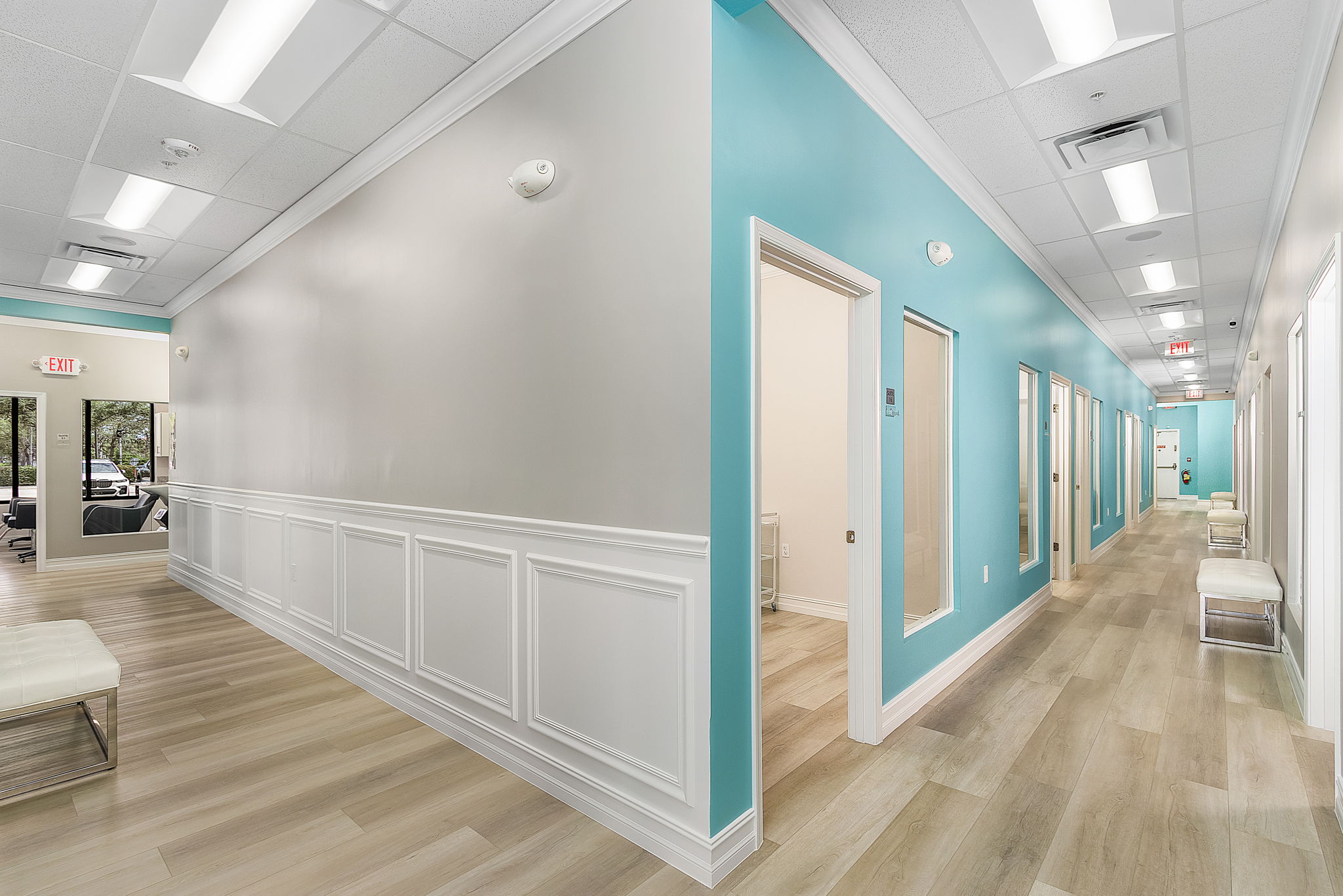 Market Square salon suites photo